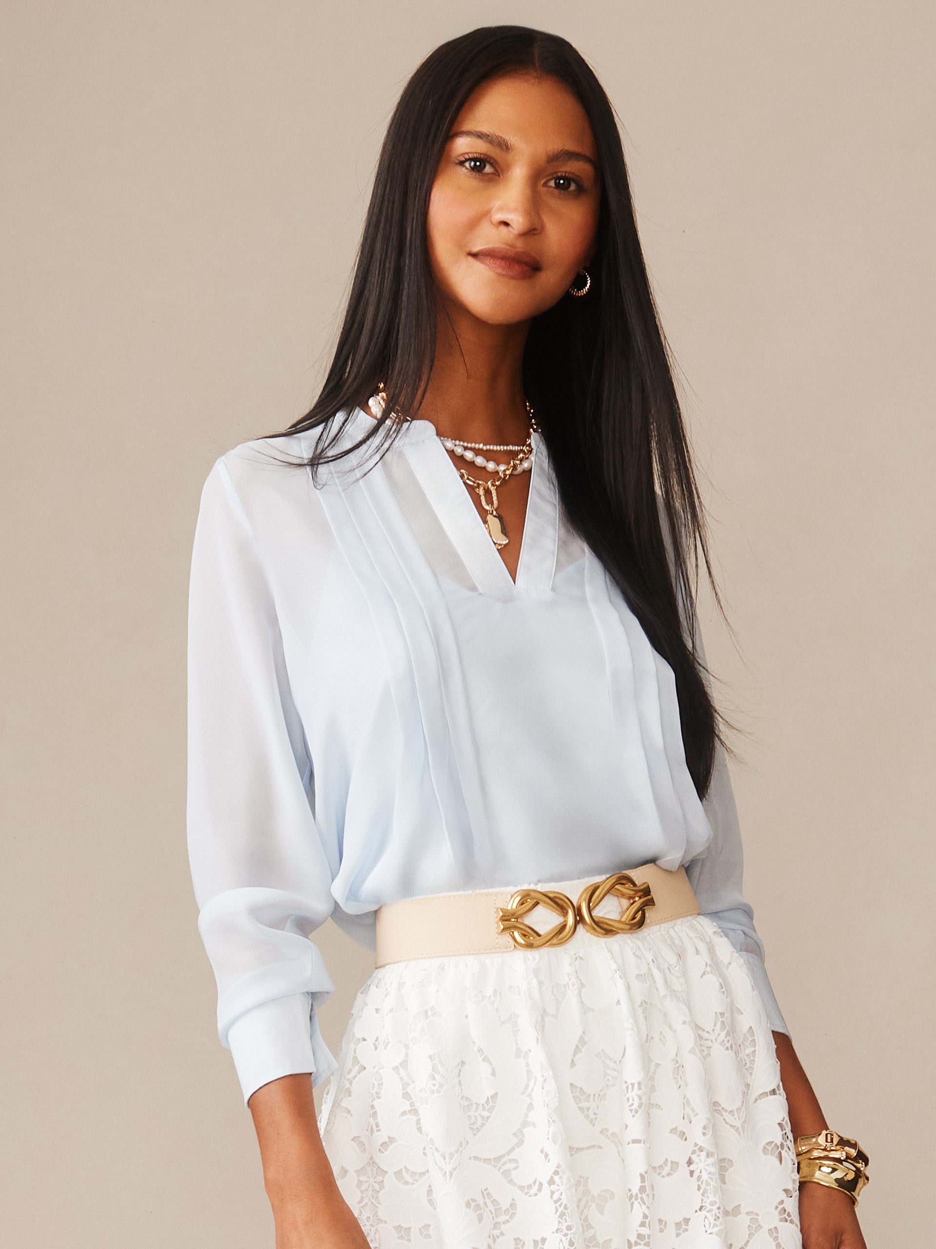 callie_0236751022_off_white_0409-webcrop